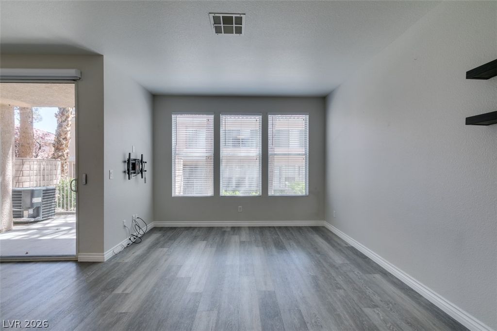 251 South Green Valley Parkway 3812, Henderson, NV 89012 — photo 4