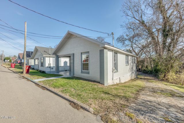 319 West Chilhowie Avenue, Johnson City, TN 37604