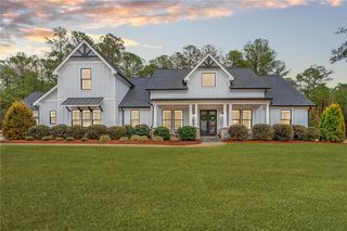 404 Fox Valley Drive, Monroe, GA 30656