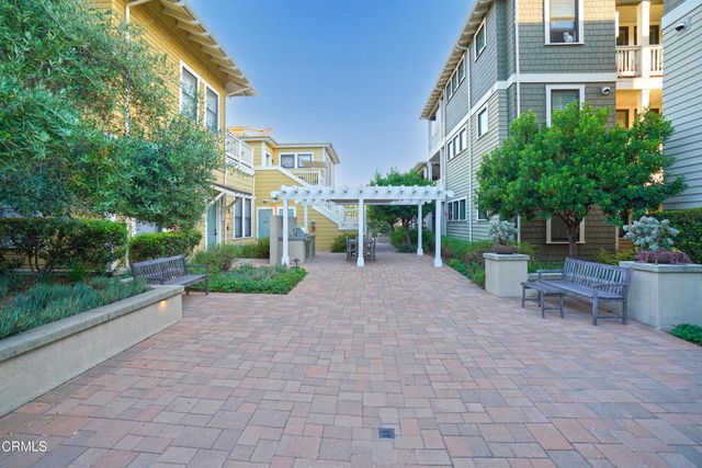 385 S Marengo Avenue 205, Pasadena, CA 91101