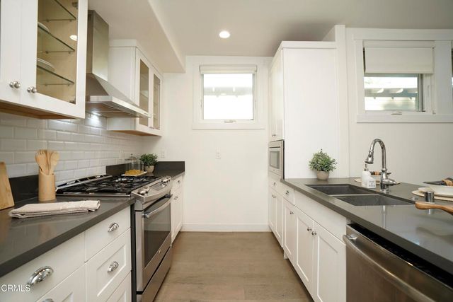 385 S Marengo Avenue 205, Pasadena, CA 91101