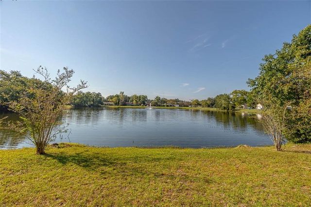 126 Lake View Circle, Brunswick, GA 31525