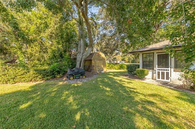 126 Lake View Circle, Brunswick, GA 31525