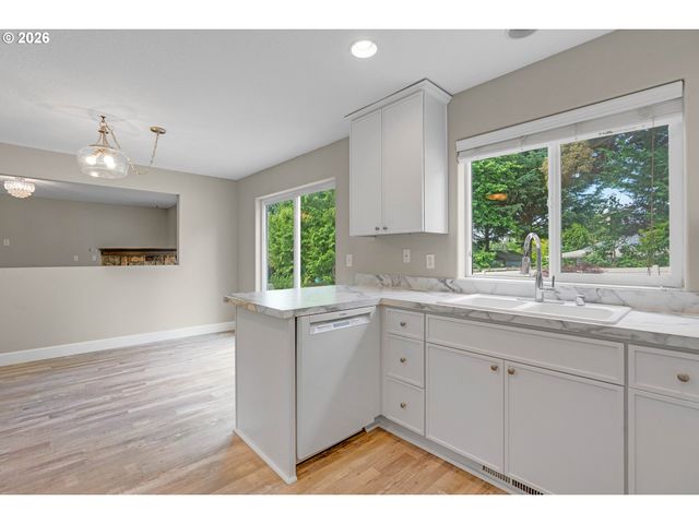 11906 Nw 23RD Ave, Vancouver, WA 98685