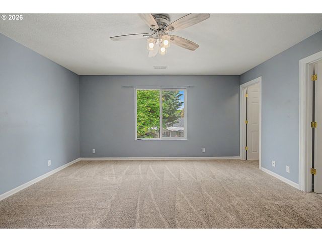 11906 Nw 23RD Ave, Vancouver, WA 98685