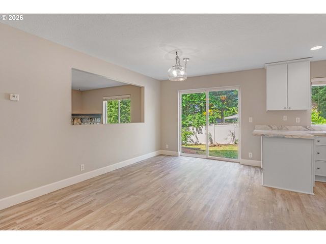11906 Nw 23RD Ave, Vancouver, WA 98685