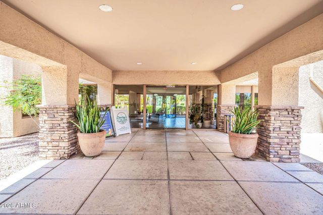 9701 W Oraibi Drive, Peoria, AZ 85382