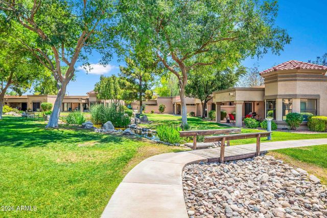 9701 W Oraibi Drive, Peoria, AZ 85382