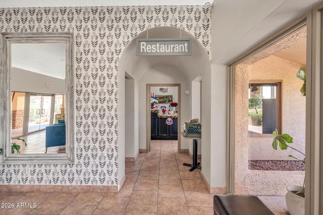 9701 W Oraibi Drive, Peoria, AZ 85382