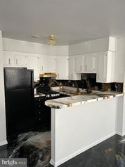 829 W 9TH ST, Wilmington, DE 19801