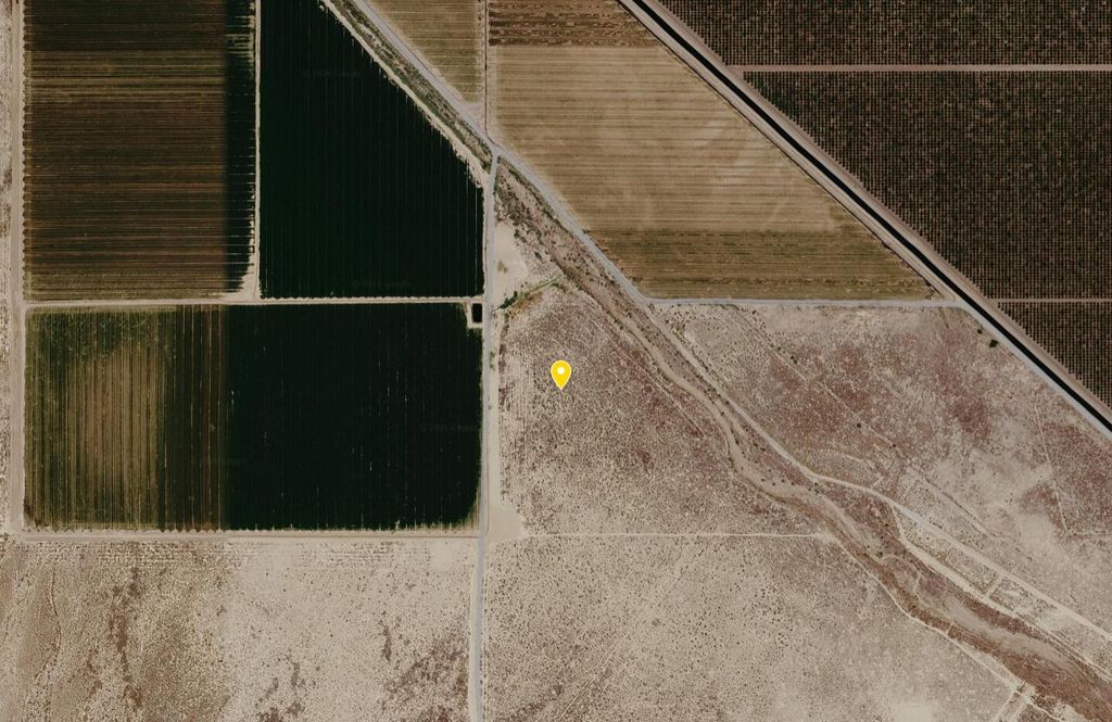 Image 9 of property listing at Buttonwillow Drive, Buttonwillow, CA 93206