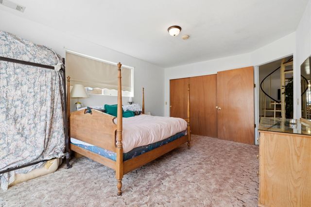 697 Loop Drive, Springville, CA 93265