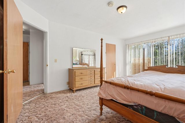 697 Loop Drive, Springville, CA 93265