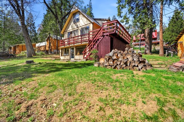 697 Loop Drive, Springville, CA 93265