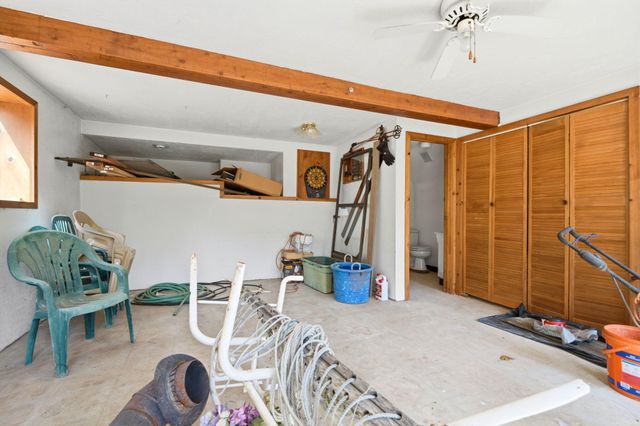 697 Loop Drive, Springville, CA 93265