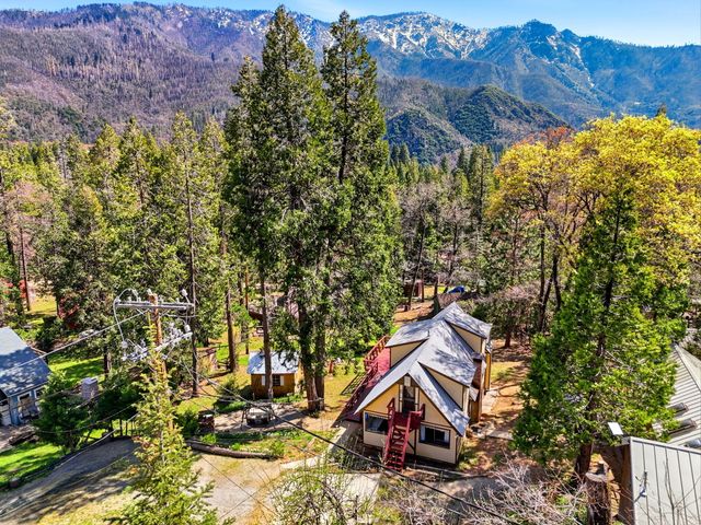 697 Loop Drive, Springville, CA 93265