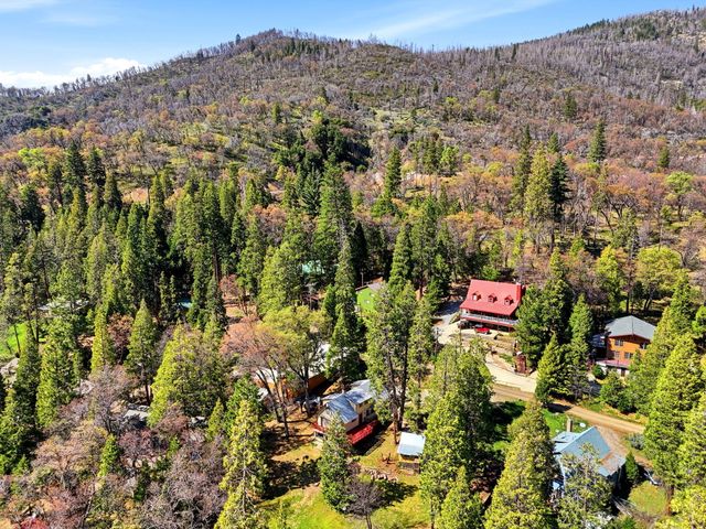 697 Loop Drive, Springville, CA 93265