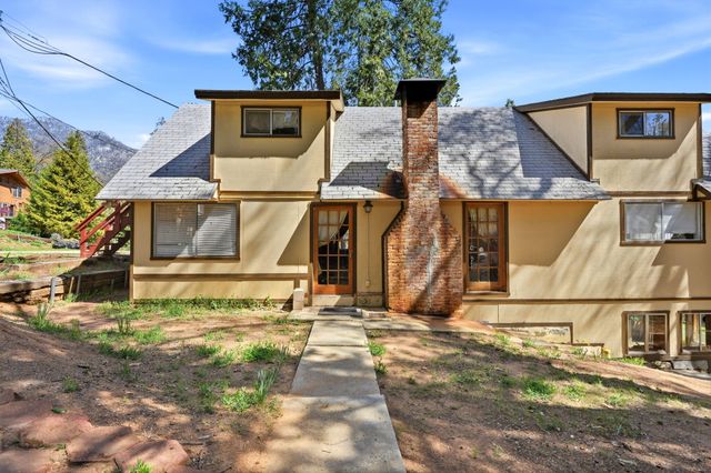 697 Loop Drive, Springville, CA 93265