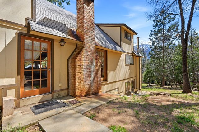 697 Loop Drive, Springville, CA 93265