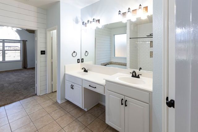 9509 Glenshee Drive, Rowlett, TX 75089