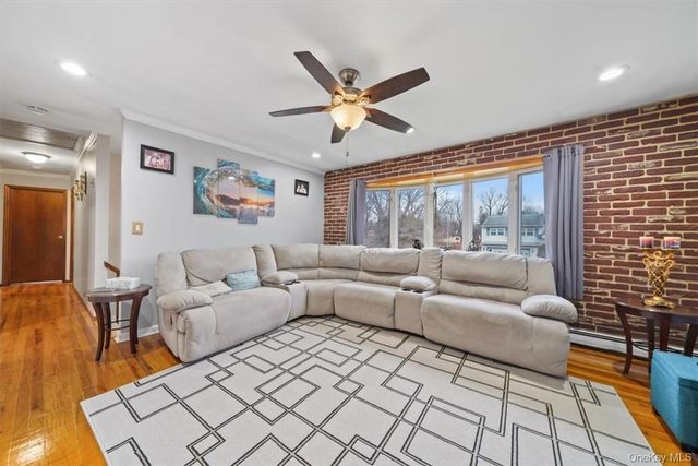 24 Marc Terrace, Monroe, NY 10950
