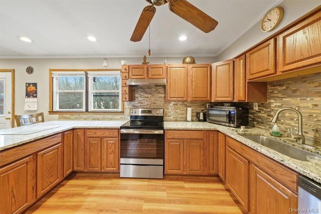 24 Marc Terrace, Monroe, NY 10950