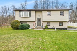 24 Marc Terrace, Monroe, NY 10950