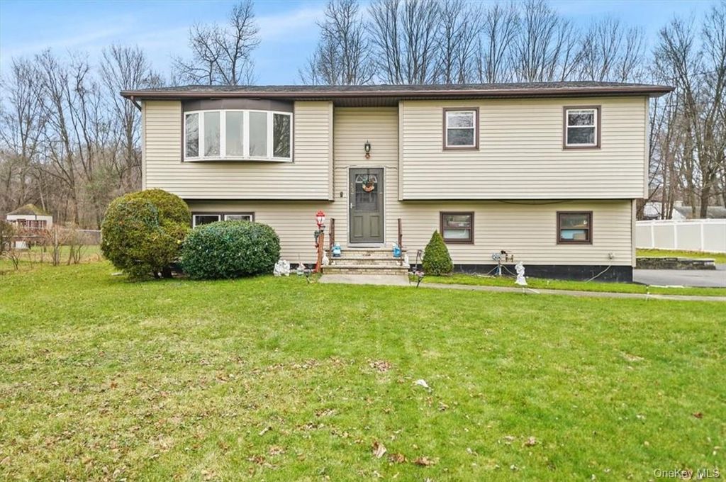 24 Marc Terrace, Monroe, NY 10950