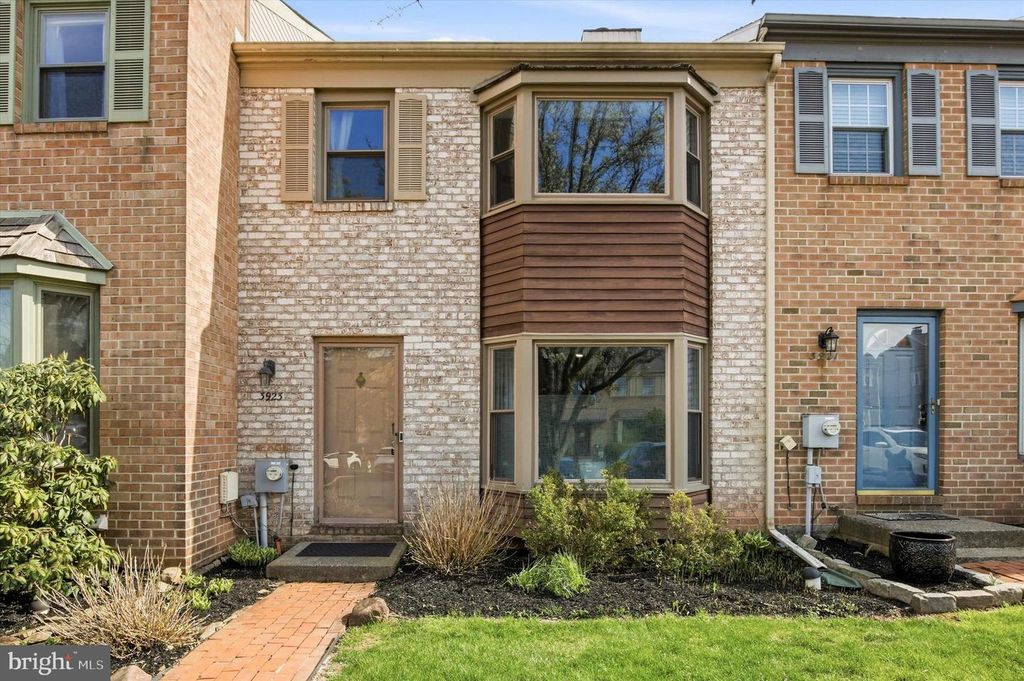 3923 GATEHOUSE LN, Skippack, PA 19474