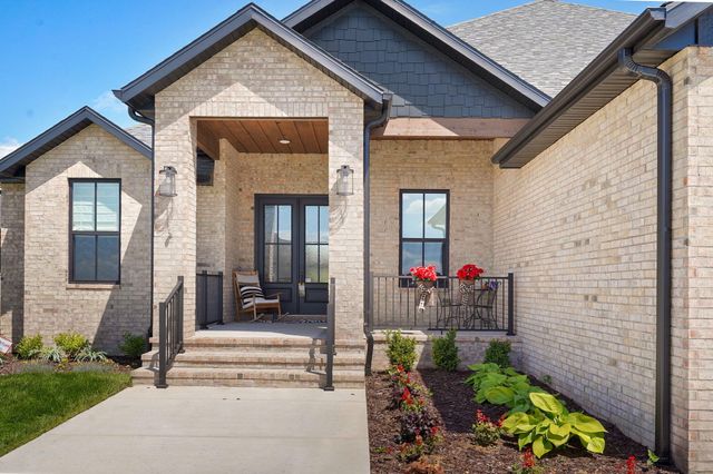 1734 N Marlowe Avenue, Springfield, MO 65802