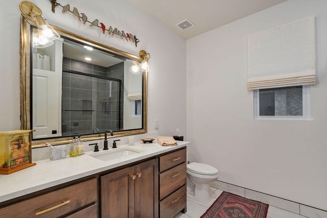 1734 N Marlowe Avenue, Springfield, MO 65802