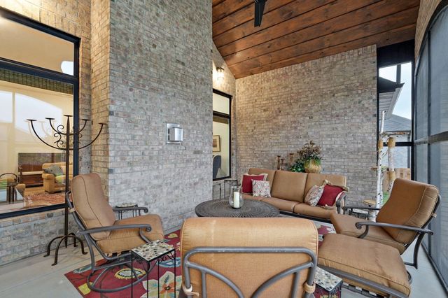 1734 N Marlowe Avenue, Springfield, MO 65802