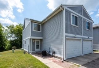 525 Meadow Green Lane 525, Round Lake Beach, IL 60073