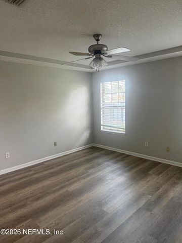 437 NORTH Boulevard E, Macclenny, FL 32063