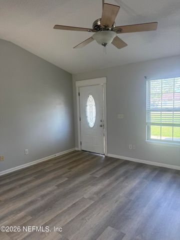 437 NORTH Boulevard E, Macclenny, FL 32063