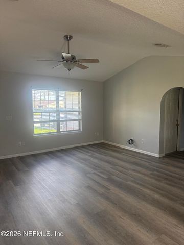 437 NORTH Boulevard E, Macclenny, FL 32063