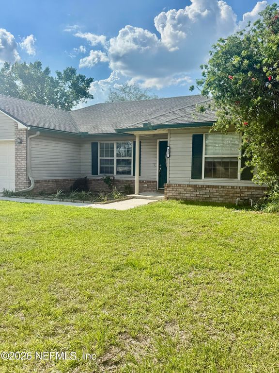 437 NORTH Boulevard E, Macclenny, FL 32063
