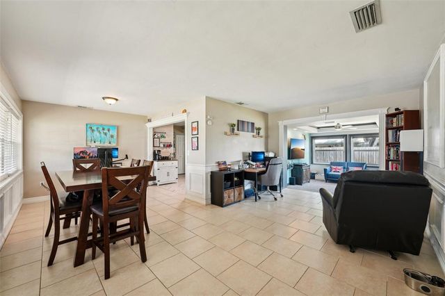 1450 SEABREEZE STREET, Clearwater, FL 33756
