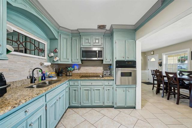1450 SEABREEZE STREET, Clearwater, FL 33756