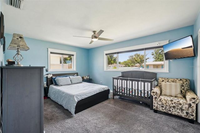 1450 SEABREEZE STREET, Clearwater, FL 33756