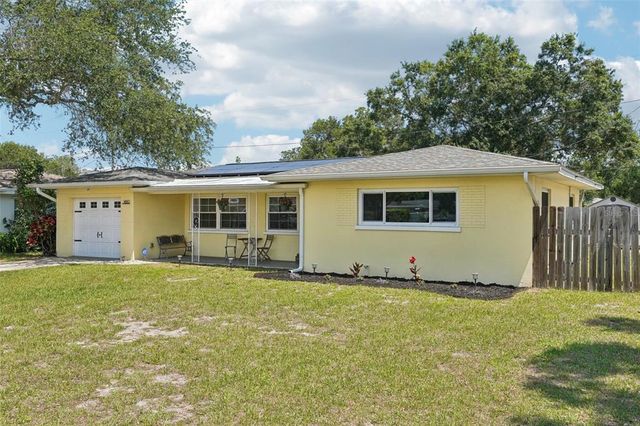 1450 SEABREEZE STREET, Clearwater, FL 33756