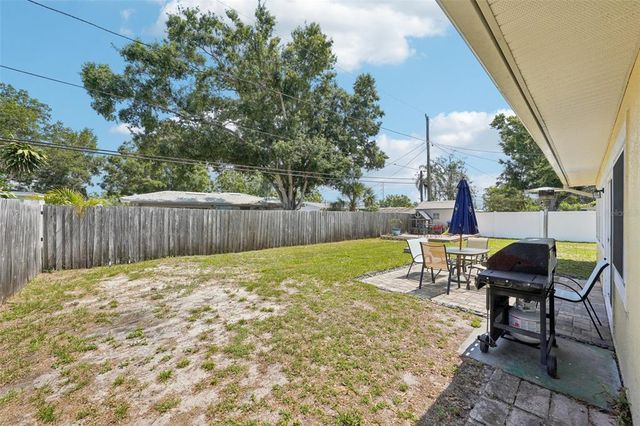 1450 SEABREEZE STREET, Clearwater, FL 33756