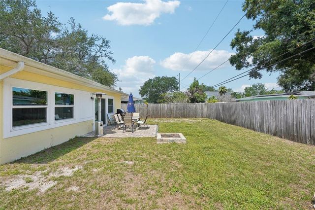 1450 SEABREEZE STREET, Clearwater, FL 33756