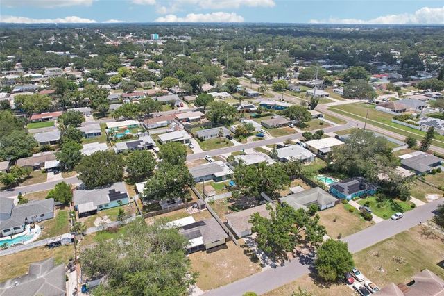 1450 SEABREEZE STREET, Clearwater, FL 33756