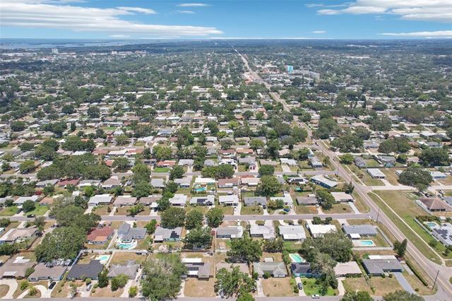1450 SEABREEZE STREET, Clearwater, FL 33756