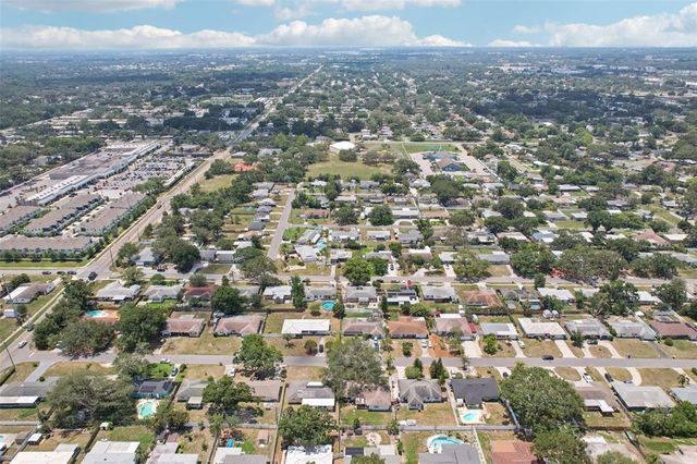 1450 SEABREEZE STREET, Clearwater, FL 33756