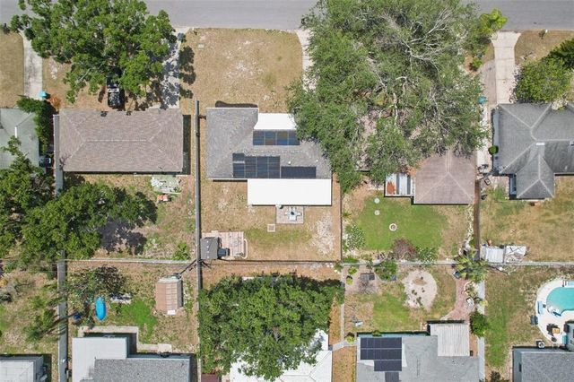 1450 SEABREEZE STREET, Clearwater, FL 33756