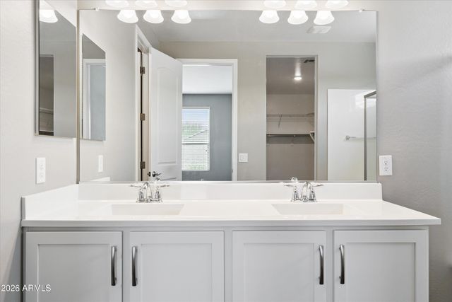 26009 N 137TH Lane, Peoria, AZ 85383