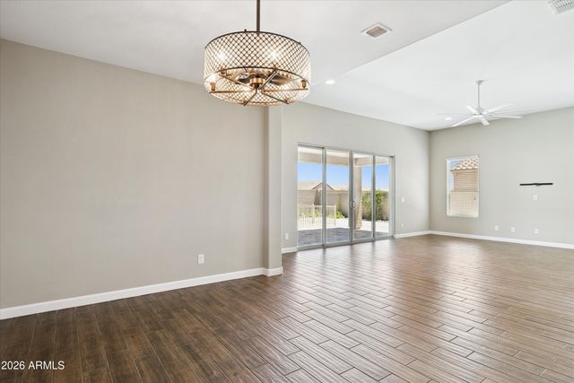 26009 N 137TH Lane, Peoria, AZ 85383