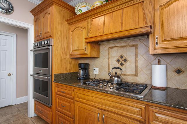 228 Timberton Dr., Hattiesburg, MS 39401